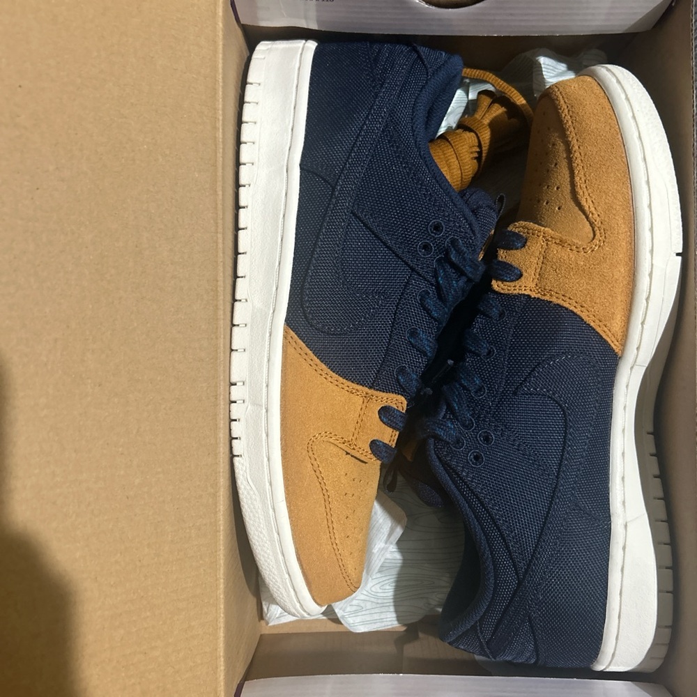Nike SB Dunk Low Pro PRM in Midnight Navy and Purple